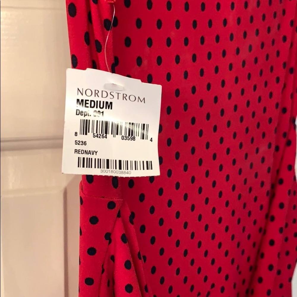 Dress - Picture 3 of 4